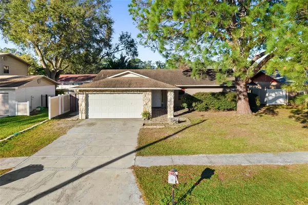 Tampa, FL 33615,7904 SINGING COURT PL