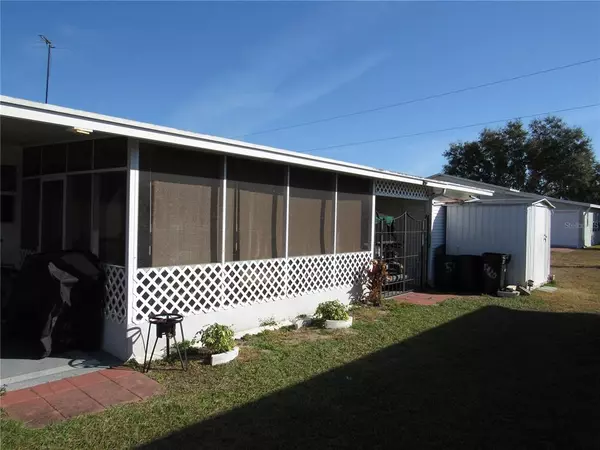 Zephyrhills, FL 33542,5320 AMANDA ST