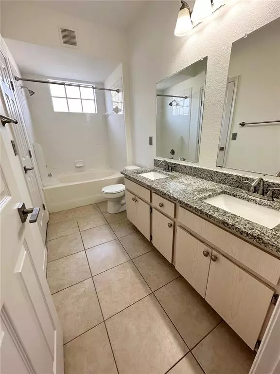 Temple Terrace, FL 33637,12934 SANCTUARY COVE DR #304