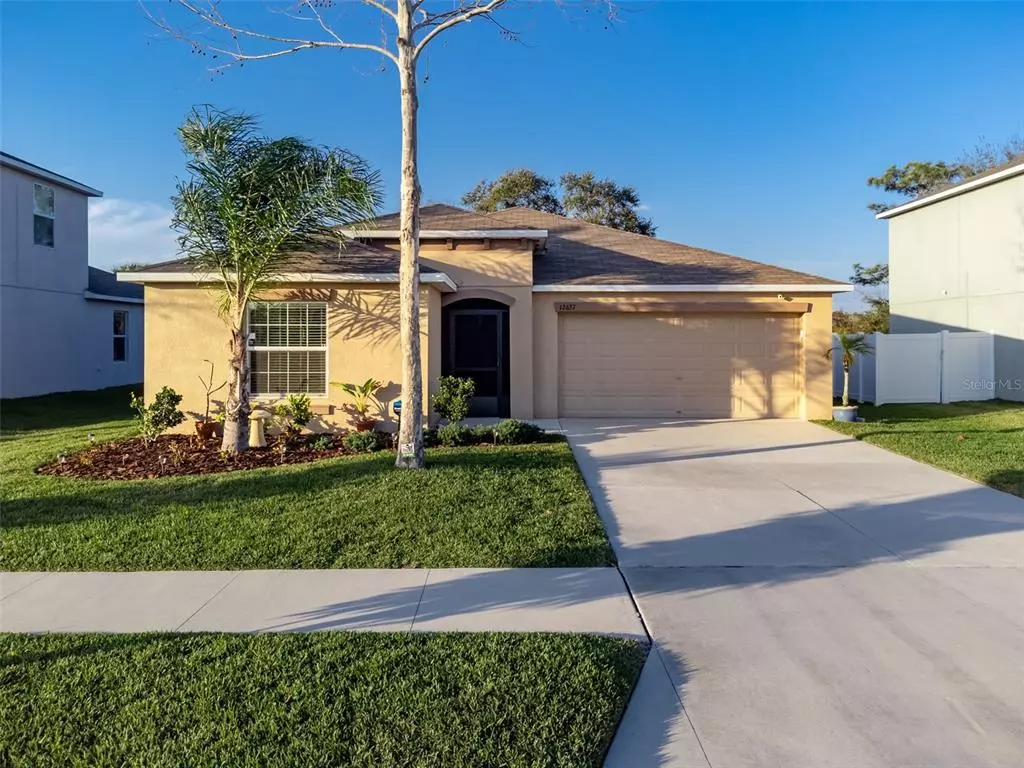 Gibsonton, FL 33534,12637 FLATWOOD CREEK DR