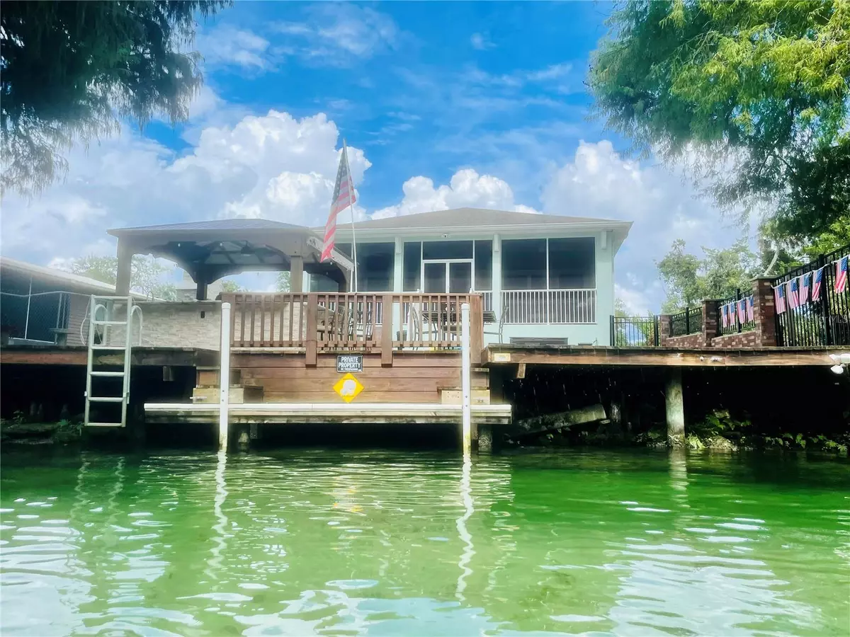 Weeki Wachee, FL 34607,6650 RICHARD DR W