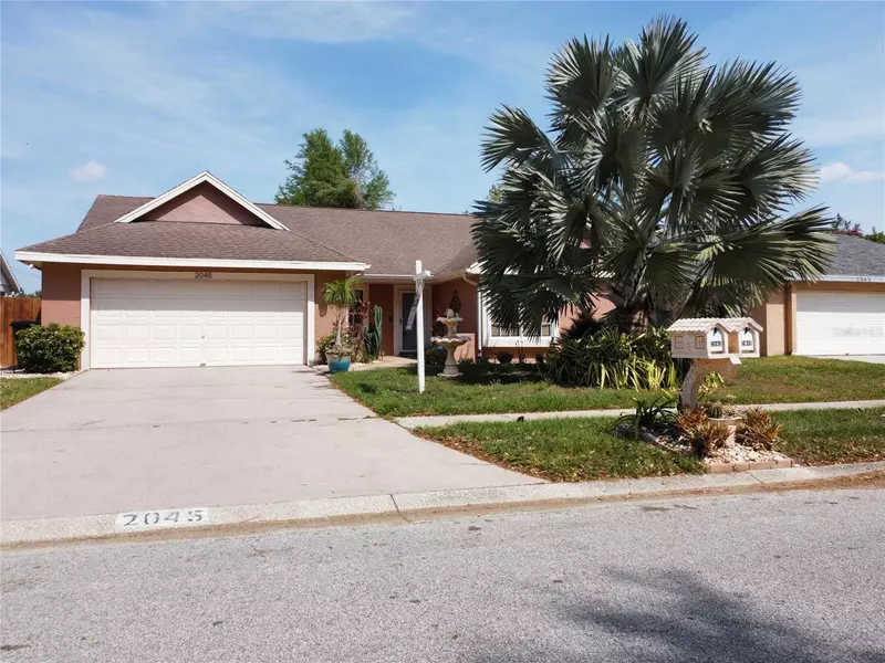 2045 DARLINGTON OAK DR, Seffner, FL 33584