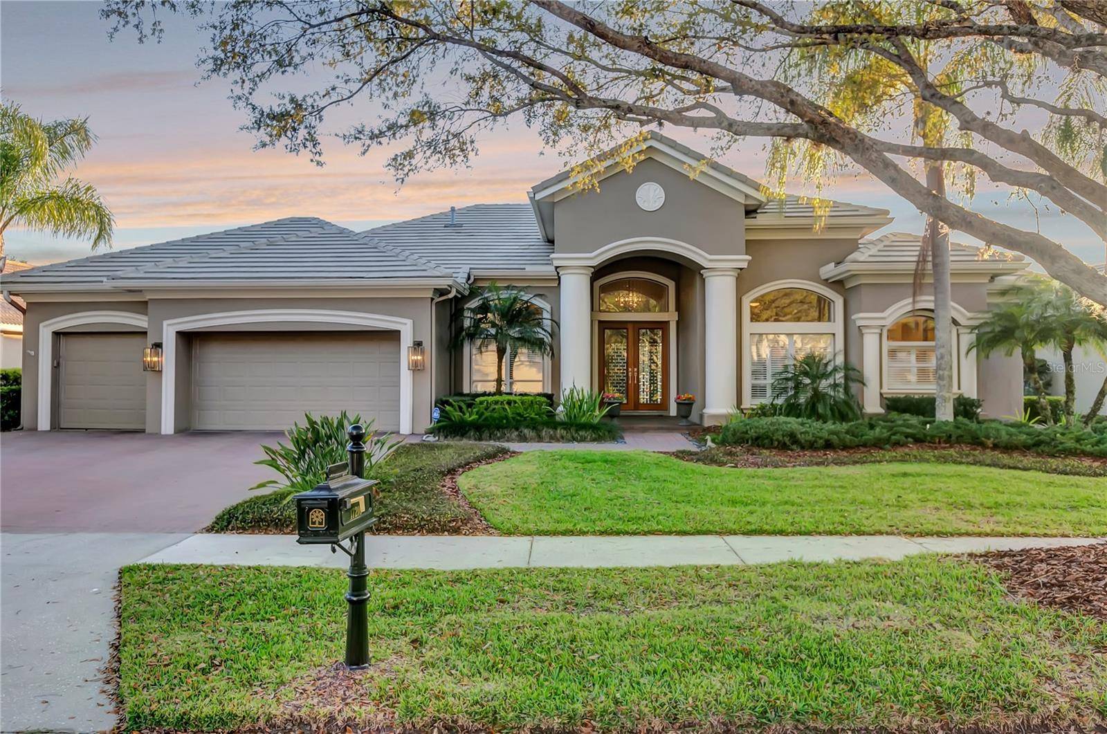Tampa, FL 33647,17210 BROADOAK DR
