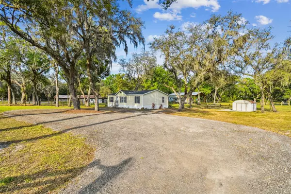 Zephyrhills, FL 33541,4246 RYALS RD