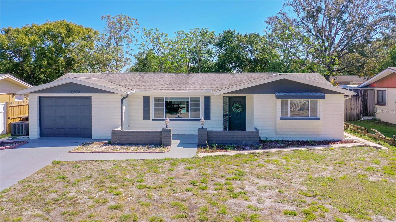 10834 KINGSBRIDGE RD, Port Richey, FL 34668