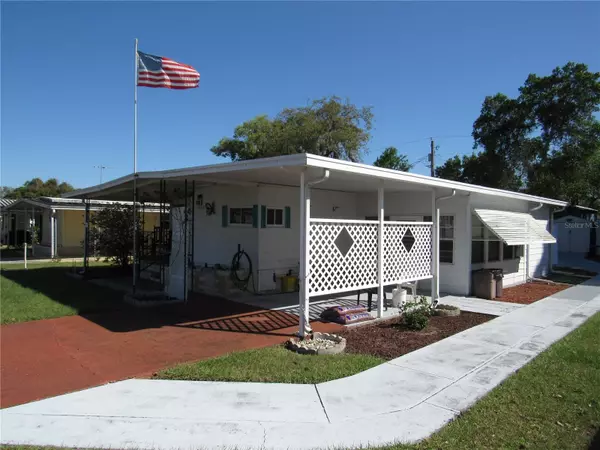 Zephyrhills, FL 33542,37318 LOIS AVE