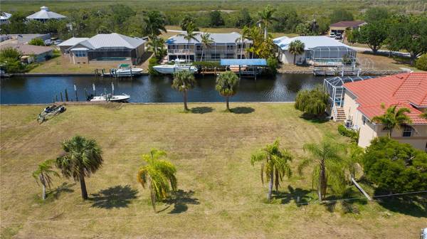 24344 PIRATE HARBOR BLVD, Punta Gorda, FL 33955