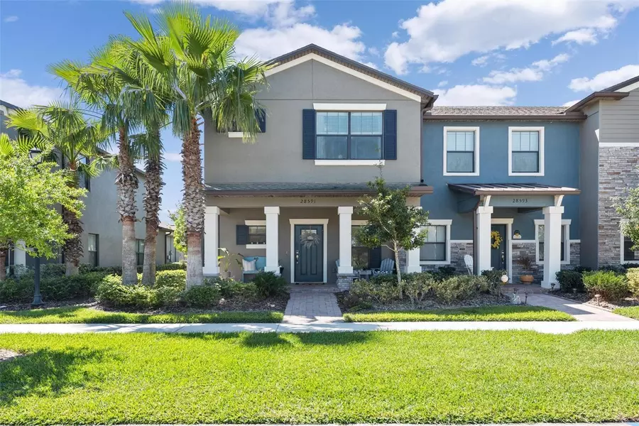 28591 TRANQUIL LAKE CIR, Wesley Chapel, FL 33543