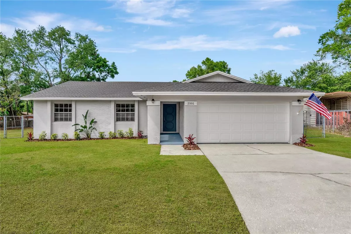 Seffner, FL 33584,2501 PADRE PL