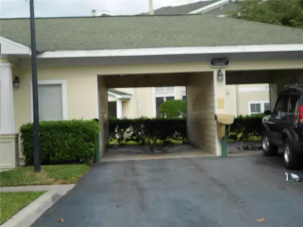 Tampa, FL 33647,18133 BRIDLE CLUB DR #18133