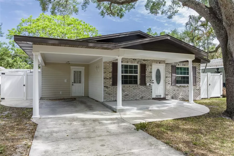 3229 W FIELDER ST, Tampa, FL 33611