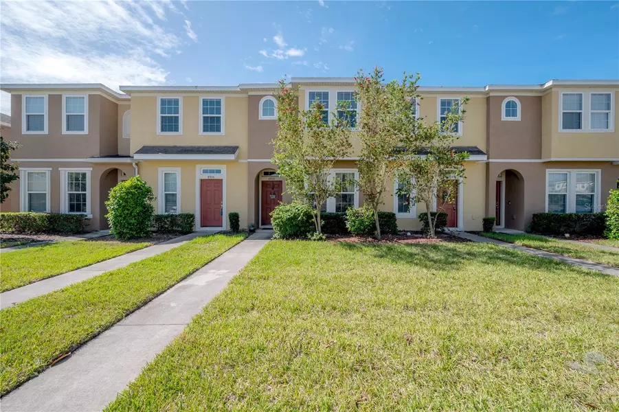 8933 WALNUT GABLE CT #2B, Riverview, FL 33578