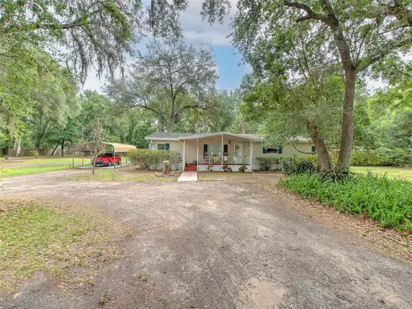 3322 DRUM RD, Zephyrhills, FL 33541