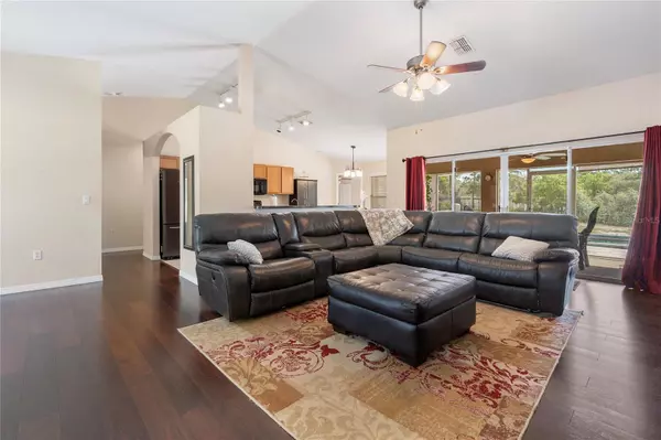 Weeki Wachee, FL 34613,8130 CHRISTOPHER LN