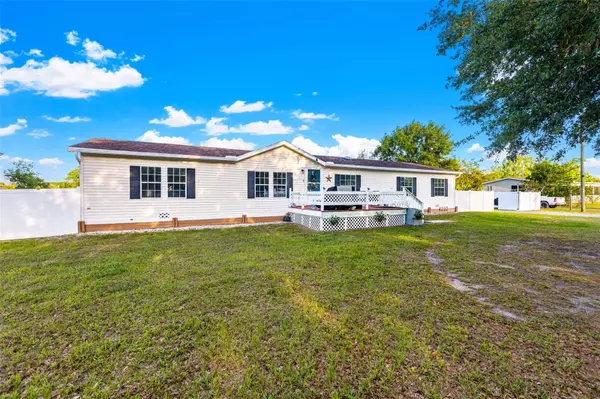 Zephyrhills, FL 33541,4232 SEABERG RD