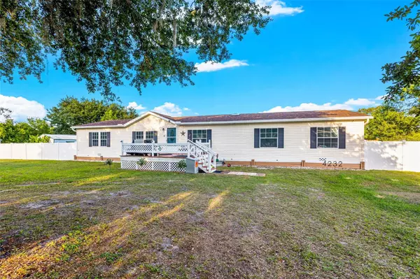 Zephyrhills, FL 33541,4232 SEABERG RD