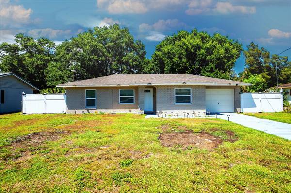 432 MARKLEN LOOP, Polk City, FL 33868