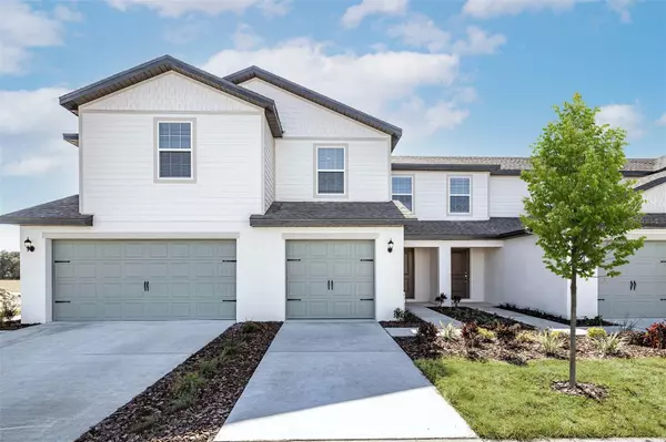 1703 WYNFORD CIR, Tavares, FL 32778