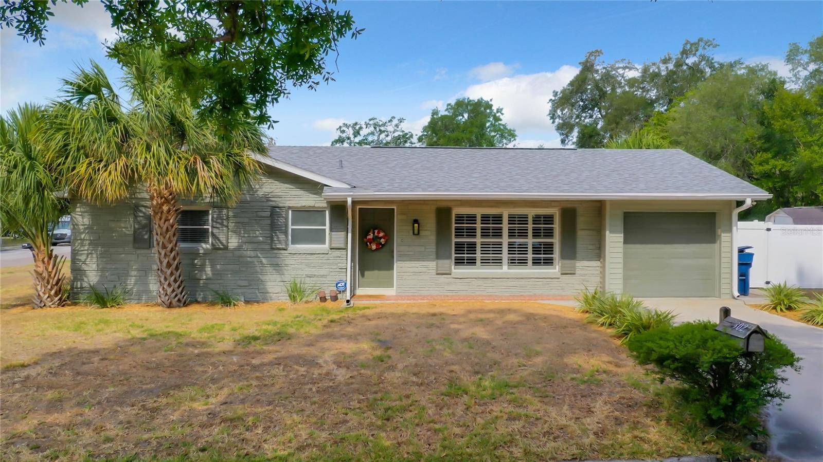 302 N LAUBER WAY,  Tampa,  FL 33609