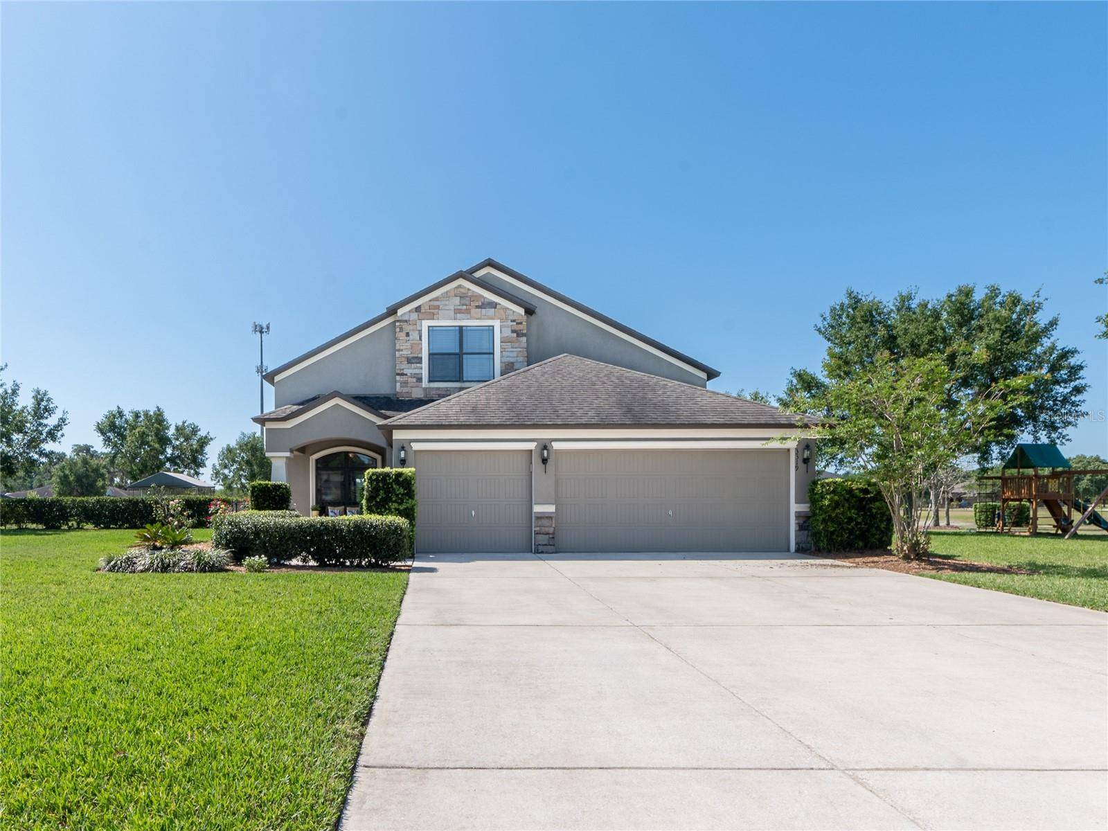 3319 RANCHDALE DR, Plant City, FL 33566