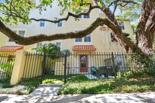 3010 W STOVALL ST #C,  Tampa,  FL 33629
