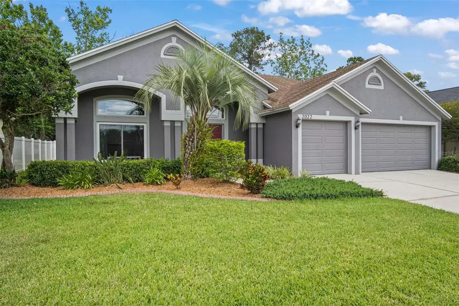 2022 ALAFIA OAKS DR, Valrico, FL 33596