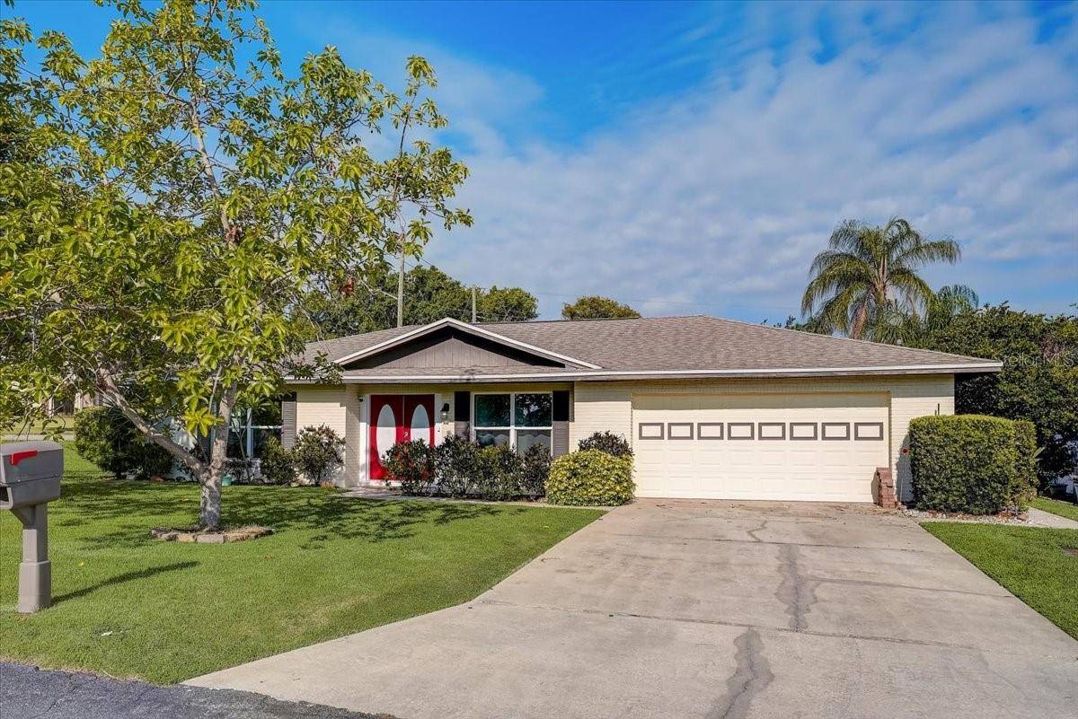 4627 CRESTVIEW LN, Lakeland, FL 33813