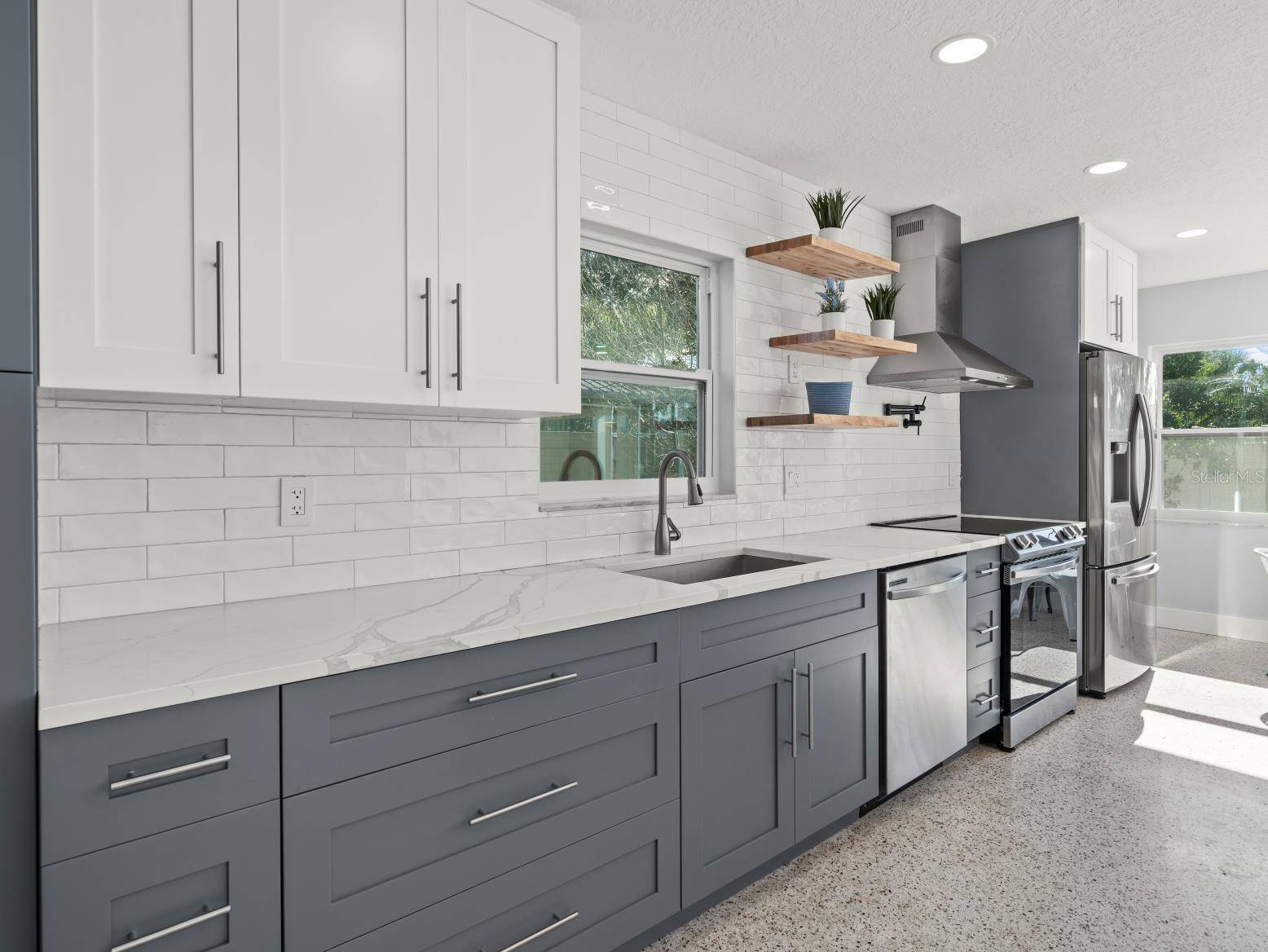 Redington Beach, FL 33708,15810 2ND ST E