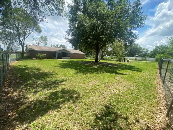 Lithia, FL 33547,7923 LITHIA PINECREST RD