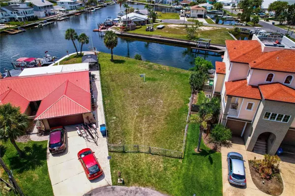 Hernando Beach, FL 34607,3067 GULF WINDS CIR