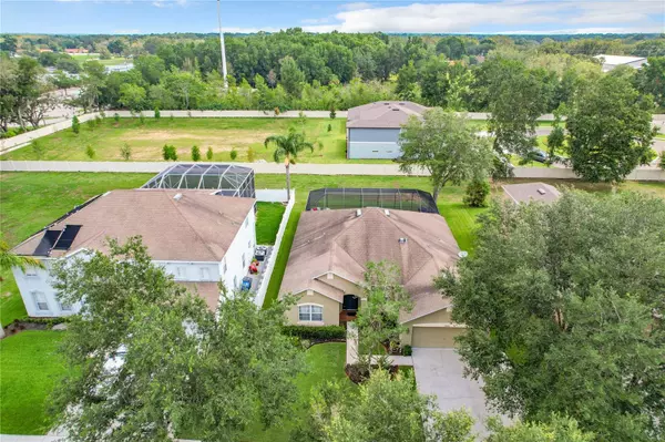 Valrico, FL 33594,2806 WINDCREST OAKS CT