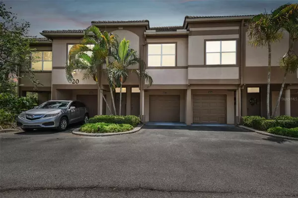 1002 NORMANDY TRACE RD,  Tampa,  FL 33602