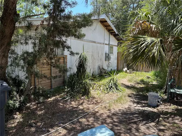 Wimauma, FL 33598,5631 CAMP ST