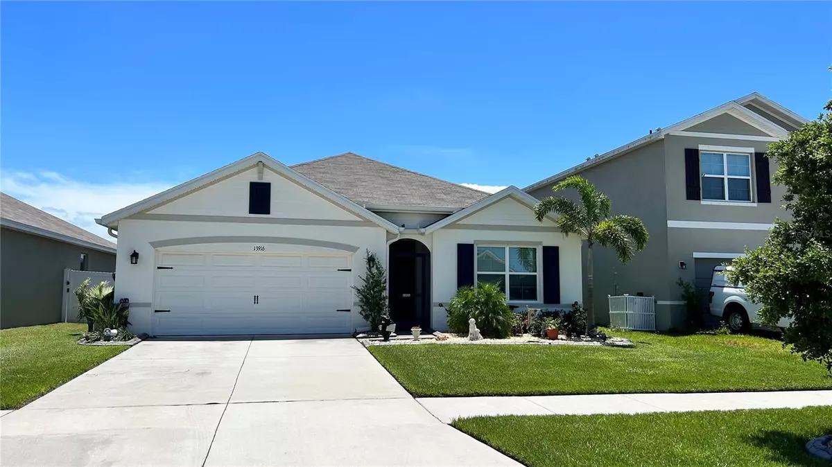 Riverview, FL 33579,13916 SMILING DAISY PL