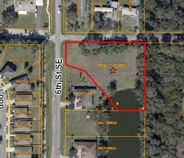 Ruskin, FL 33570,617 10TH AVE SE