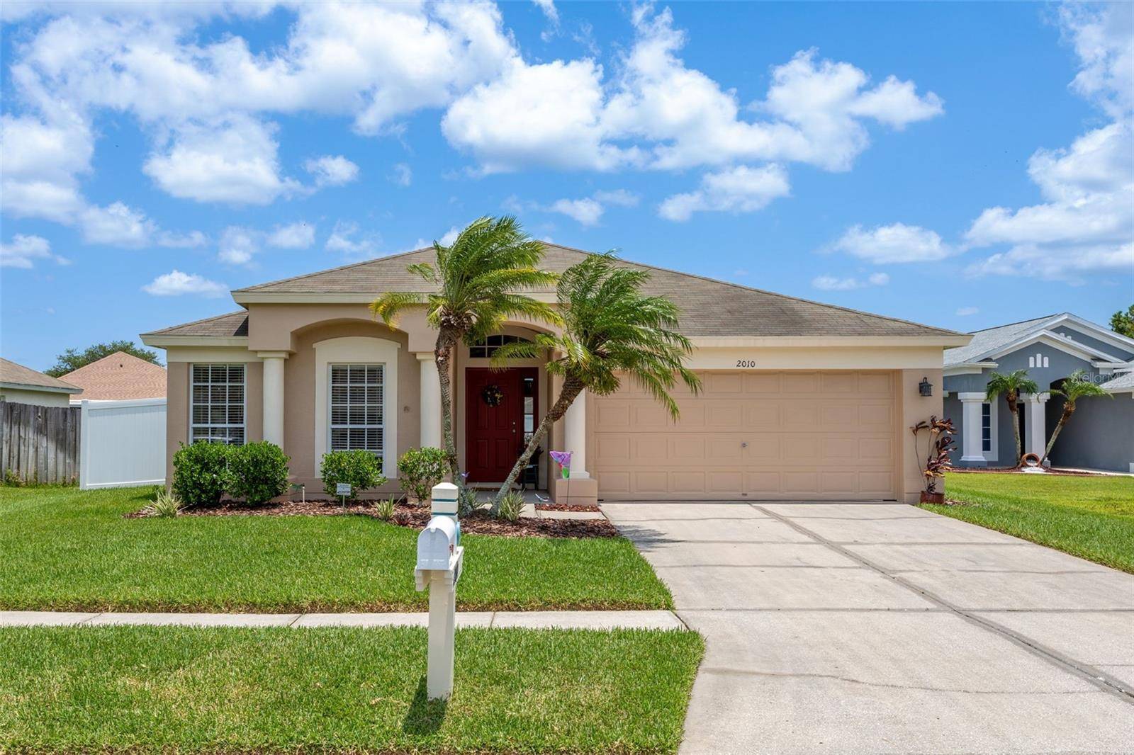 2010 SHELBOURNE CT,  Wesley Chapel,  FL 33543