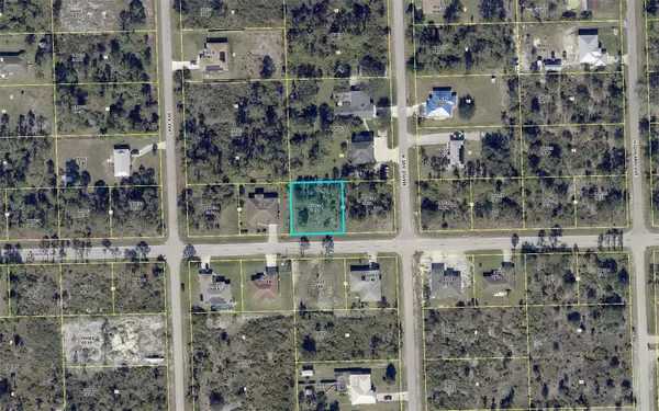 905 E 10TH ST, Lehigh Acres, FL 33972