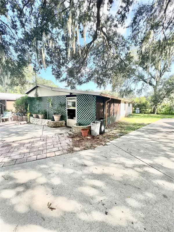 Zephyrhills, FL 33543,34141 TREE LAKE DR