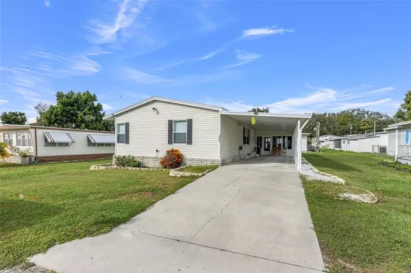 39201 FLORA AVE, Zephyrhills, FL 33542