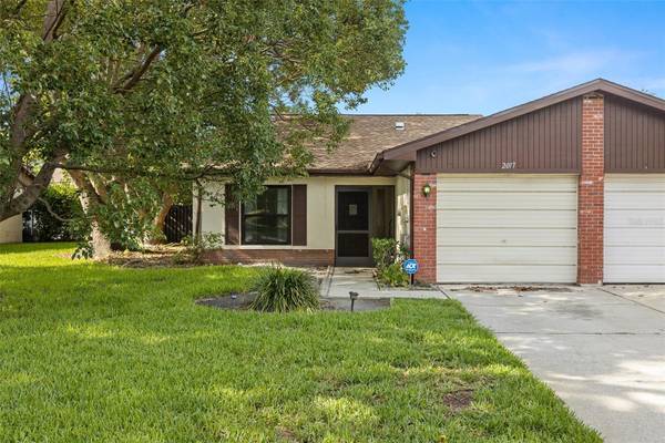 2017 MONTEGO CT, Oldsmar, FL 34677