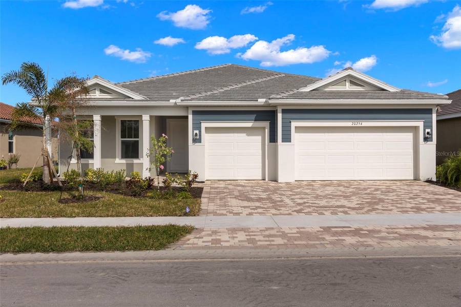 20254 SYMPHONY PL, Venice, FL 34293