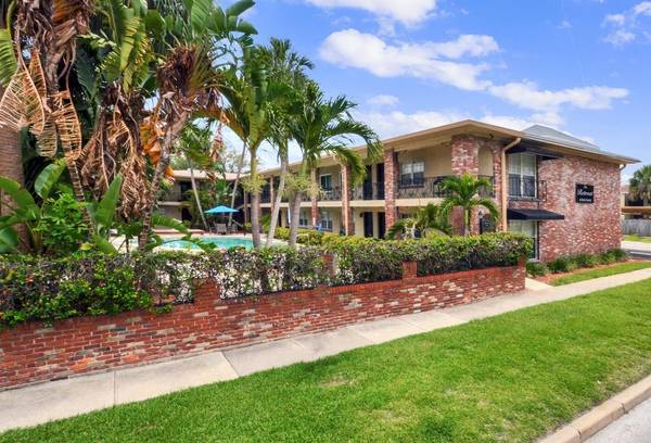 208 DANUBE AVE #103,  Tampa,  FL 33606