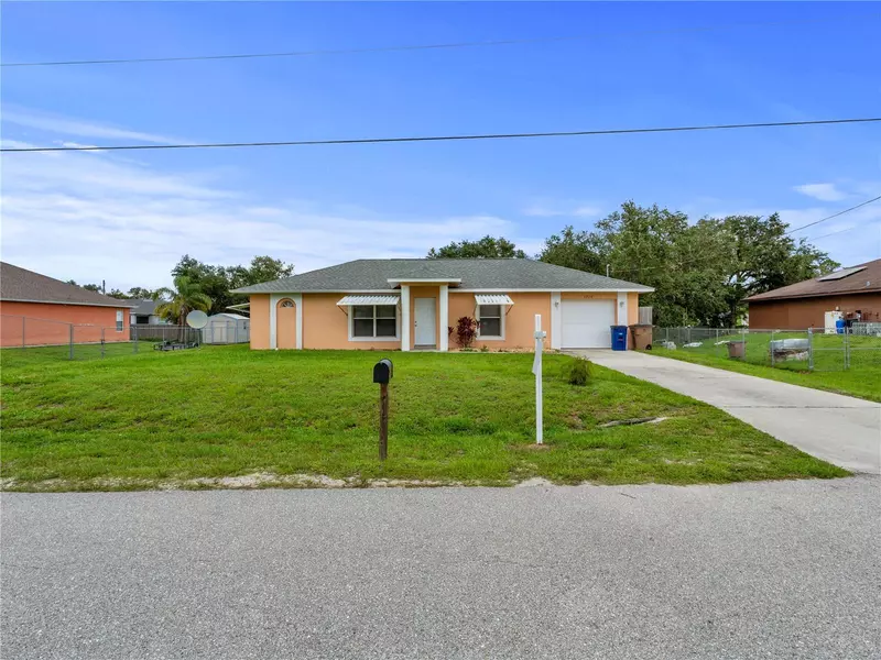 1928 VENICE AVE N, Lehigh Acres, FL 33971