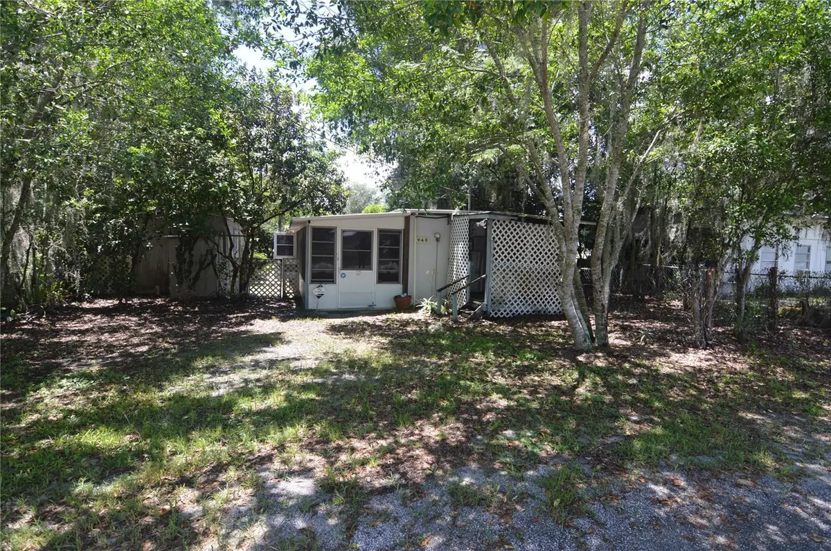 Lake Panasoffkee, FL 33538,940 CR 484A