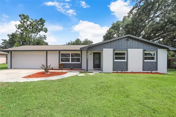 321 GREENWOODS LN, Lakeland, FL 33813