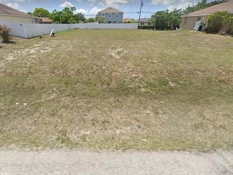 1416 NE 13TH AVE, Cape Coral, FL 33909