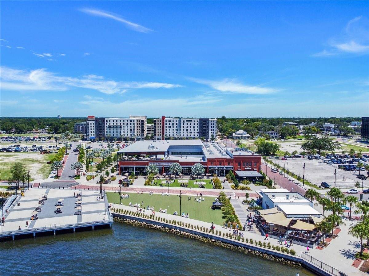 Tampa, FL 33605,1821 E 5TH AVE