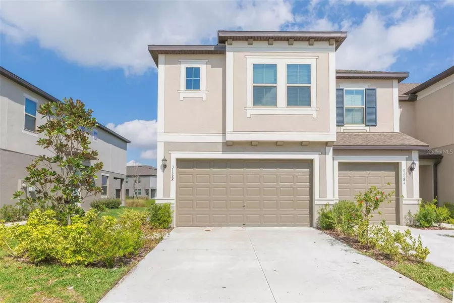 31588 BLUE PASSING LOOP, Wesley Chapel, FL 33545