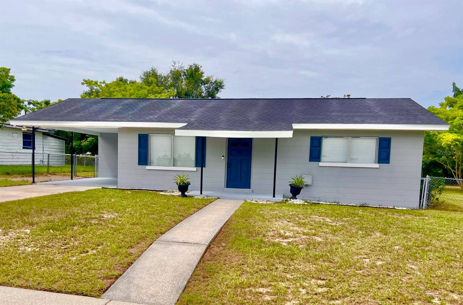 617 PALM AVE,  Lake Wales,  FL 33853