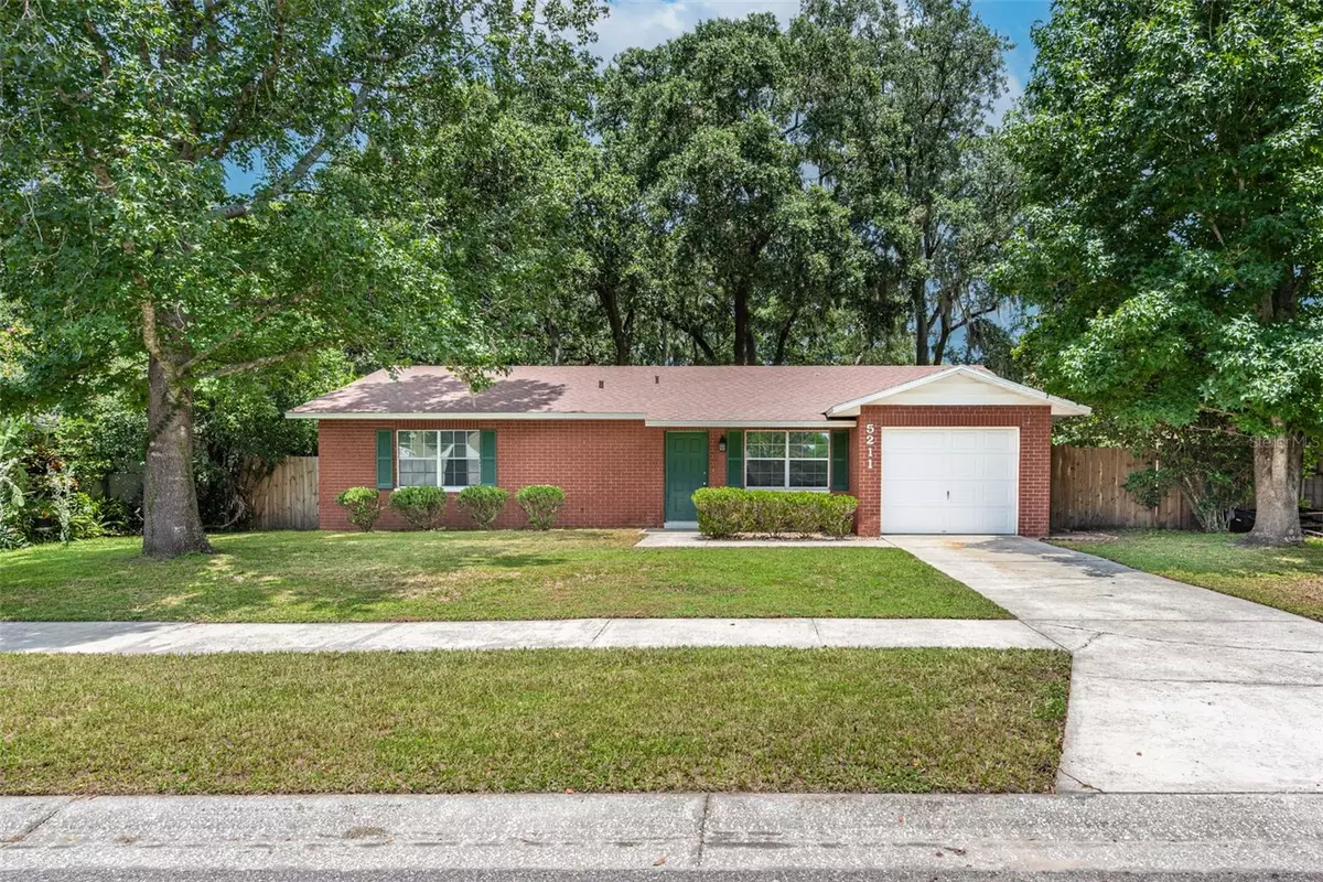 Seffner, FL 33584,5211 PRESIDENTIAL ST